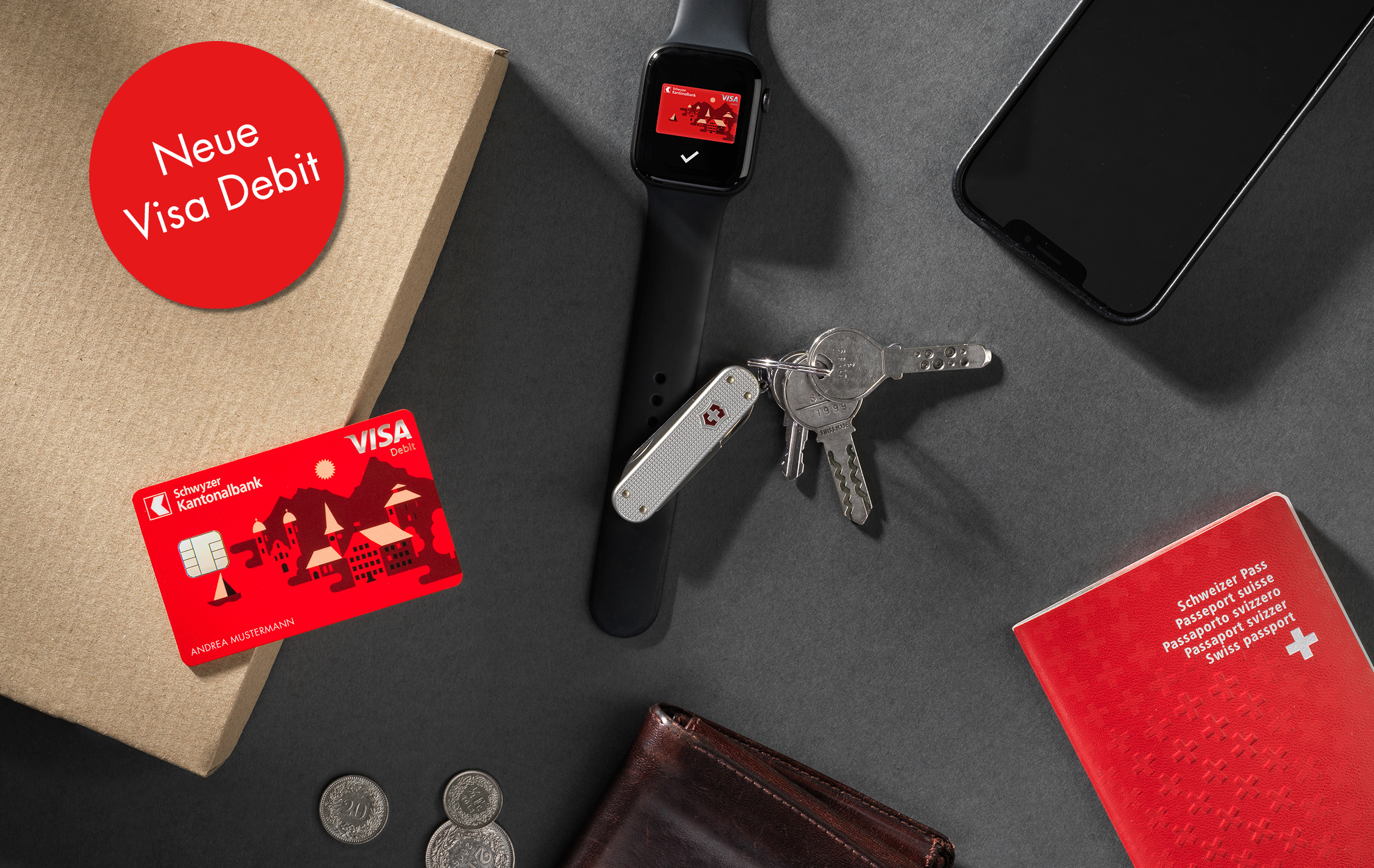 Visa Debitkarte mit Schlüsselbund, Smartwatch, Smartphone, Reisepass und Portemonnaie